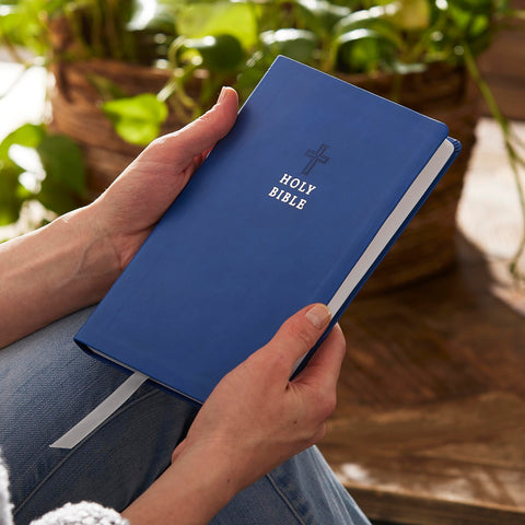 Image of NKJV Holy Bible, Value Ultra Thinline, Blue Leathersoft, Red Letter, Comfort Print