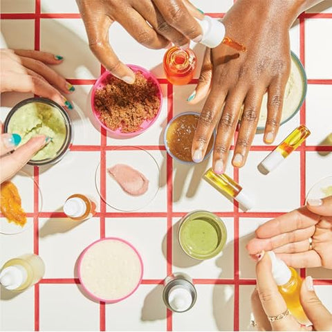 Image of CBD & CHILL: 75 SELF-CARE RECIPES FOR EVERYDAY WELLNESS