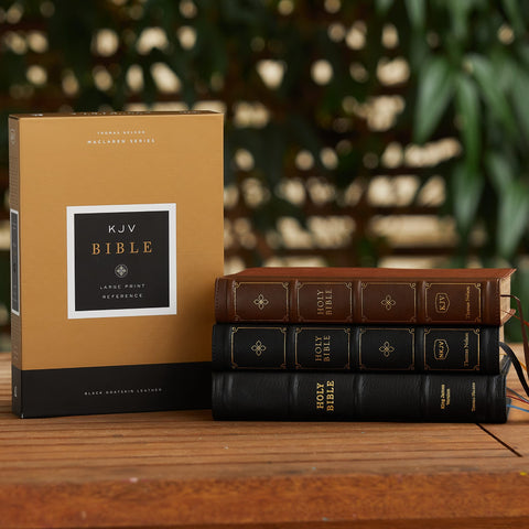 Image of KJV Holy Bible: Large Print Verse-by-Verse with Cross References Black Leathersoft Comfort Print: King James Version (Maclaren Series)