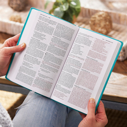 Image of NKJV Holy Bible, Value Ultra Thinline, Pink Leathersoft, Red Letter, Comfort Print