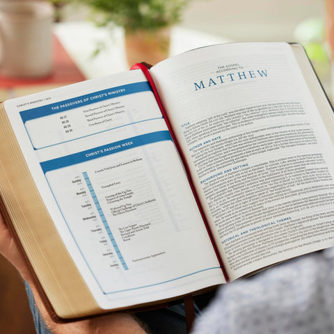 Image of LSB MACARTHUR STUDY BIBLE 2ND EDITION: UNLEASHING GOD'S TRUTH ONE VERSE AT A TIME (BLACK GENUINE LEATHER, COMFORT PRINT, THUMB INDEXED)