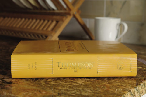 Image of KJV Thompson Chain-Reference Bible Hardcover Yellow Gold Red Letter Comfort Print