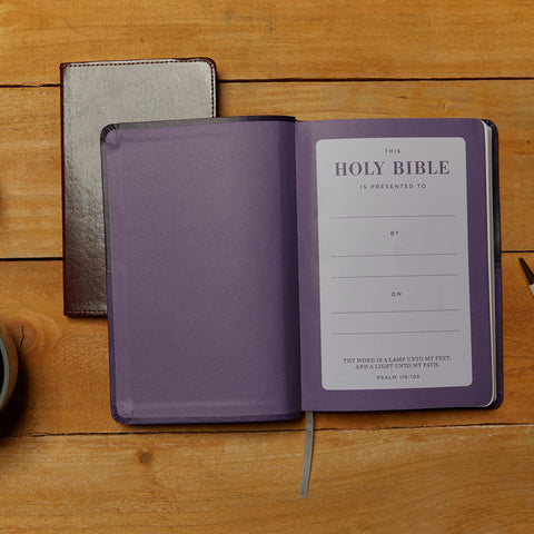 Image of KJV HOLY BIBLE: VALUE LARGE PRINT THINLINE, TEAL LEATHERSOFT, RED LETTER, COMFORT PRINT: KING JAMES VERSION