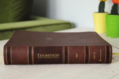 Image of NIV Thompson Chain-Reference Bible Leathersoft Brown Red Letter Comfort Print