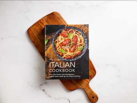 Image of THE COMPLETE ITALIAN COOKBOOK: 200 CLASSIC AND CONTEMPORARY ITALIAN DISHES MADE FOR THE MODERN KITCHEN (COMPLETE COOKBOOK COLLECTION)